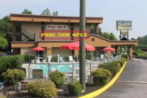 Scottish Inn Knoxville, Knoxville
