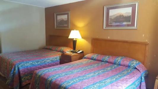 Scottish Inn Knoxville - 3