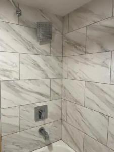 Bear Mount Inn & Suites - 6