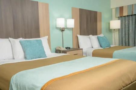 Pigeon River Inn - 33