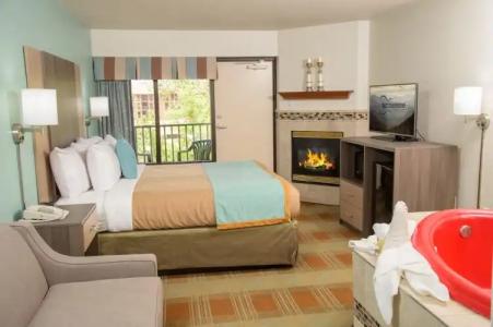 Pigeon River Inn - 169