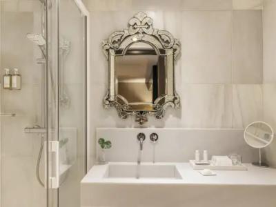 Claris & Spa GL, a Small Luxury of the World - 68