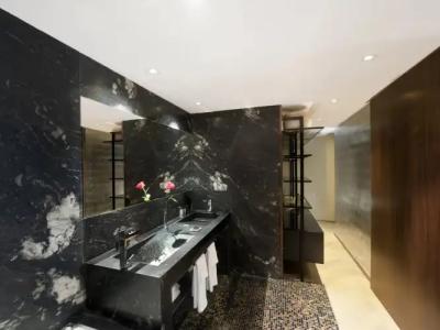 Claris & Spa GL, a Small Luxury of the World - 82