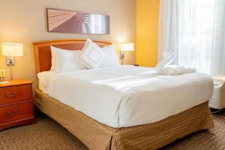 TownePlace Suites by Marriott Dallas Las Colinas - 20