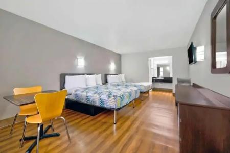 Motel 6 Plano, TX - Plano Northeast - 23