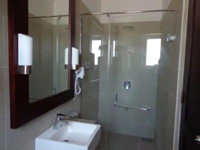 Earl's Red Passikudah - 7