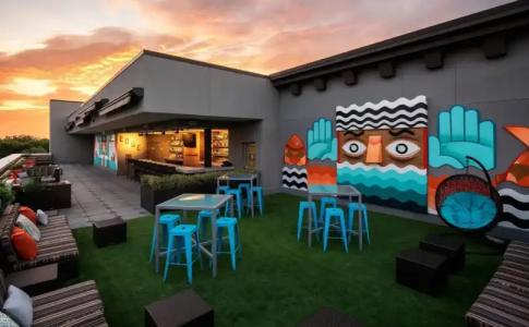 Epicurean, Autograph Collection - 18