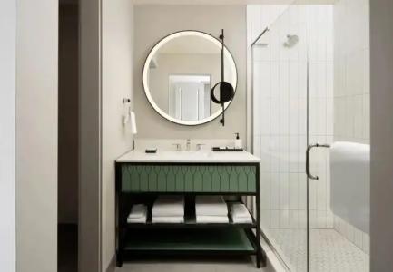 Epicurean, Autograph Collection - 47