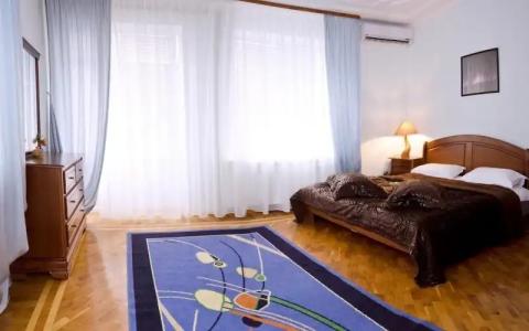 Complex Uhnovych - 3