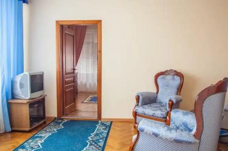 Complex Uhnovych - 7