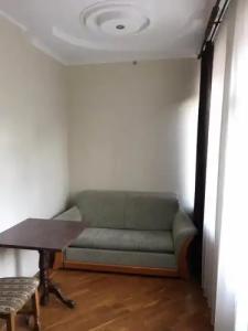 Complex Uhnovych - 30