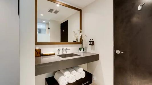 Iberostar Waves Berkeley Shore - 79