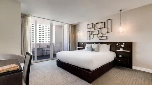 Iberostar Waves Berkeley Shore - 67