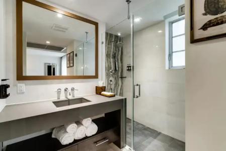 Iberostar Waves Berkeley Shore - 10