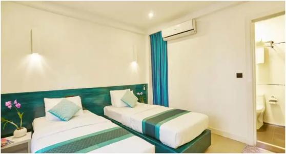 Planktons Beach - 74