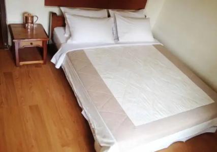 Vardan Resort n' Apartment - 1