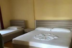 Hotel President, Golem