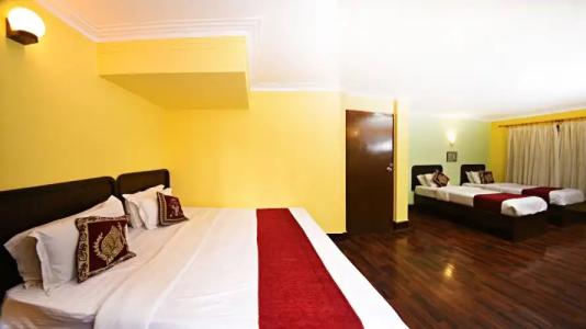 Sacred Boutique - 46