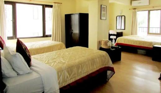 Sacred Boutique - 47