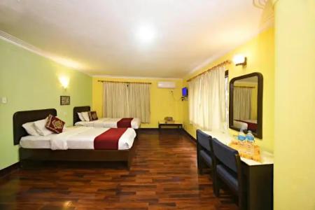 Sacred Boutique - 54