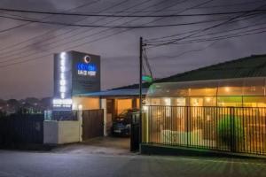 Ceyloni Lake Residency, Kandy