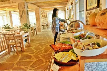 Glacier and Spa - 28