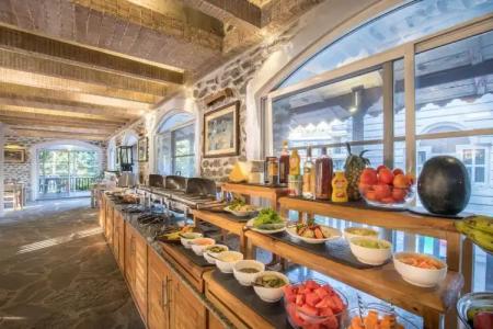 Glacier and Spa - 10