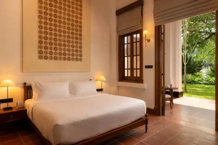 Suisse Kandy - since 1890 - 57