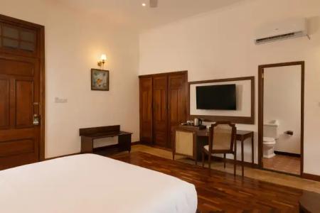 Suisse Kandy - since 1890 - 41