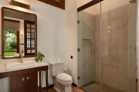 Suisse Kandy - since 1890 - 51