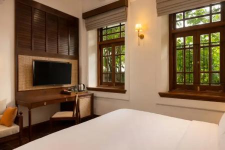 Suisse Kandy - since 1890 - 22