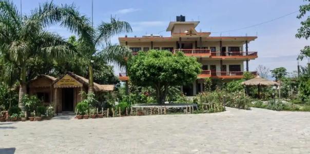 Eden Jungle Resort - 8