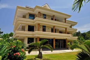 Crown Beach Hotel Seychelles, Anse Royale