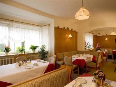 Kurgarni Dornröschen - 9