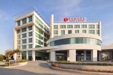 Ramada & Suites by Wyndham Izmir Kemalpasa - 110