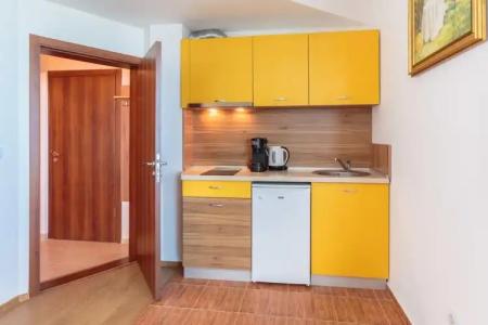 Via Pontica 123 - 11