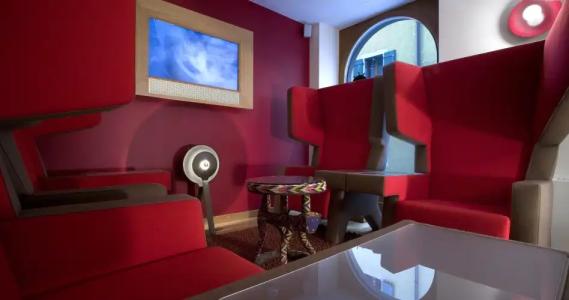 La Cour Des Augustins Boutique Gallery Design - 1