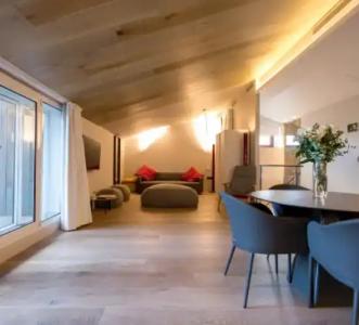 MYR Plaza Mercado & Spa - 71