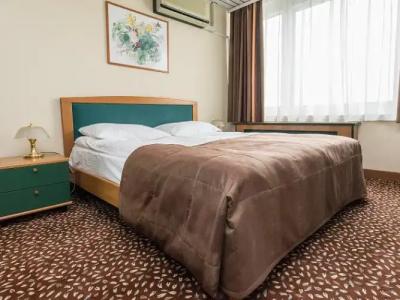 Юбилейный - 117