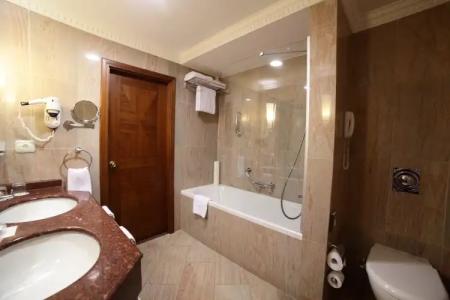 Crowne Plaza - Minsk, an IHG - 105