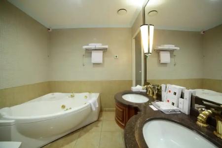 Crowne Plaza - Minsk, an IHG - 157