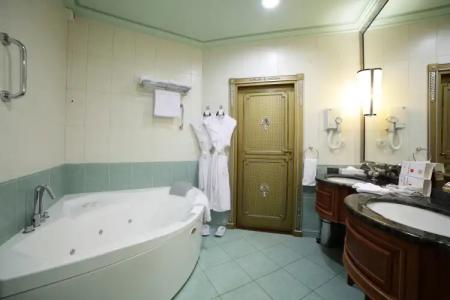 Crowne Plaza - Minsk, an IHG - 138