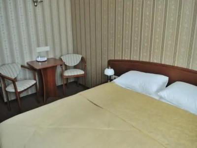 Парк-Замковый - 105