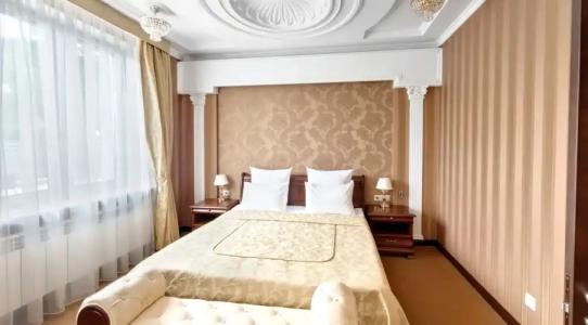 Парк-Замковый - 124