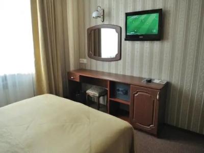 Парк-Замковый - 104