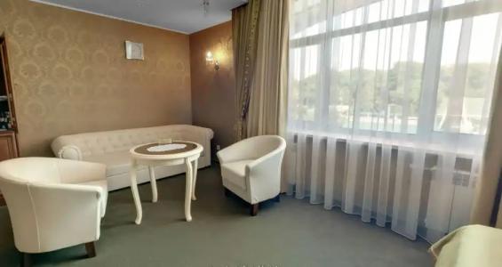 Парк-Замковый - 108