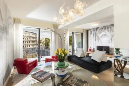 Palazzo Manfredi – Small Luxurys of the World - 78