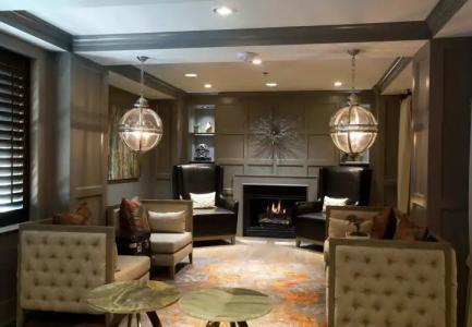 Ambassador Oklahoma City, Autograph Collection - 1