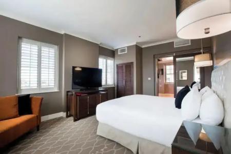 Ambassador Oklahoma City, Autograph Collection - 70