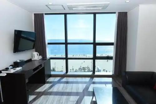 MS Haeundae - 100